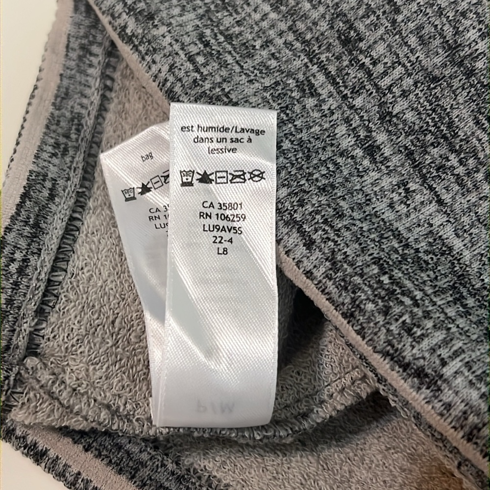 Lululemon Wool Beanie, Unisex, Size S/M - Picture 4 of 4